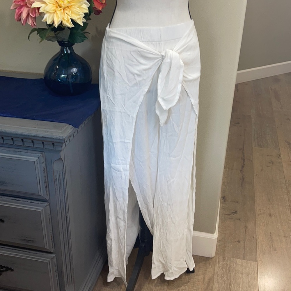 Kona Sol crinkle swim coverup pant